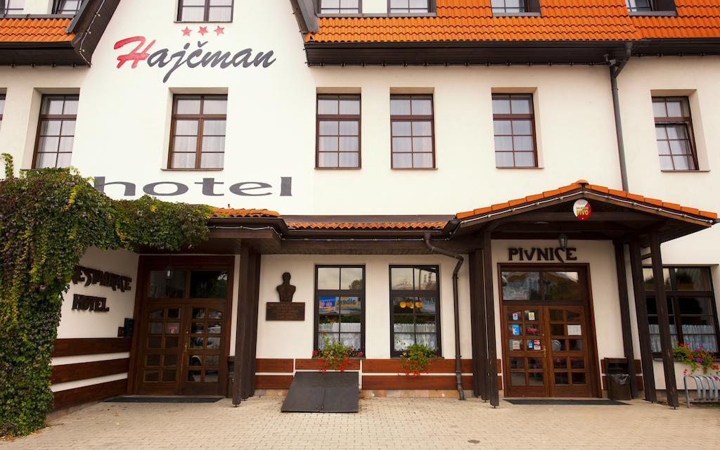 Hotel Hajcman Zdar Nad Sazavou Exterior photo